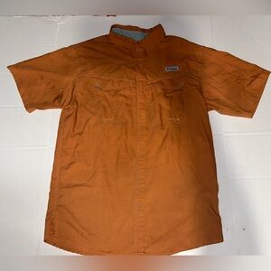 Burnt orange Columbia fishing shirt